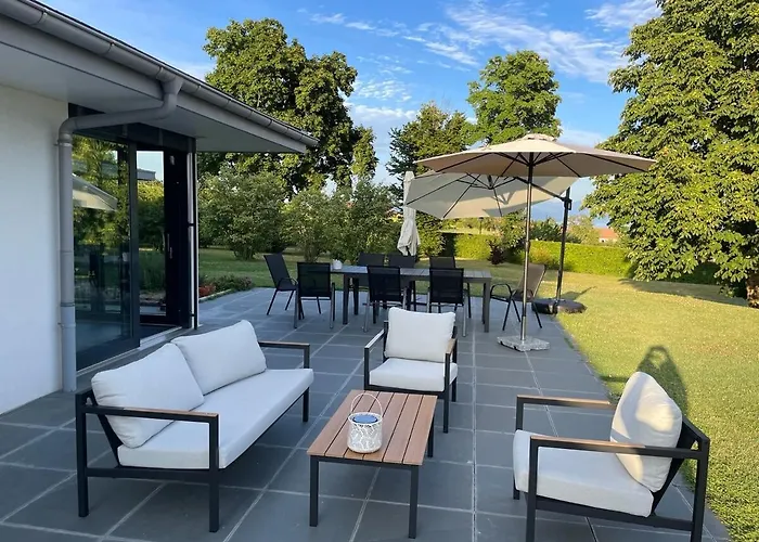 Ballens One Vakantiehuis Yens