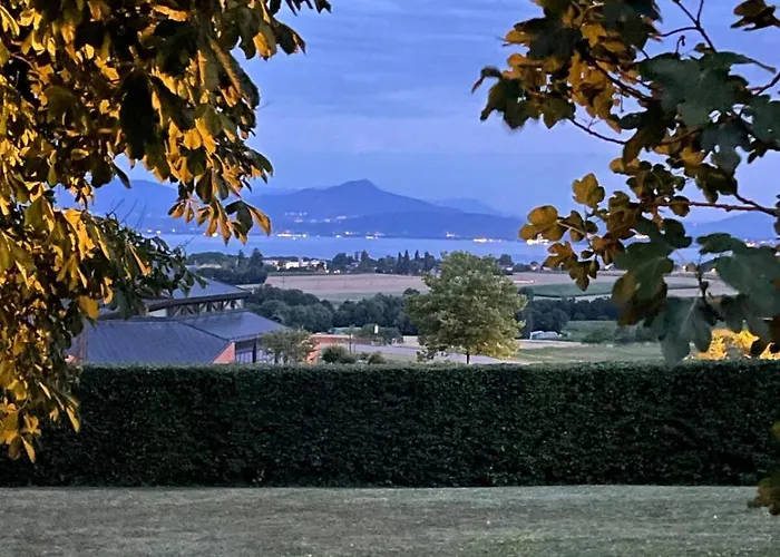 Vakantiehuis Ballens One Yens